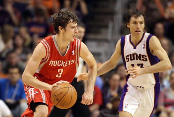 的足球更加 的足球更加