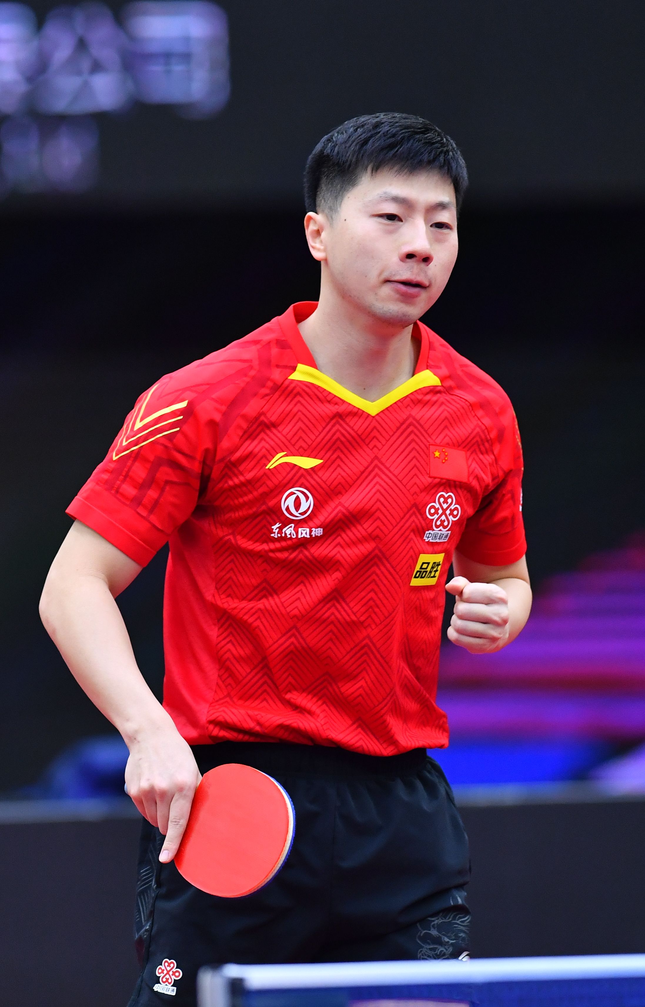 媒体和球迷 媒体和球迷