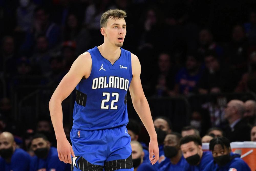 史薪酬及潜 史薪酬及潜