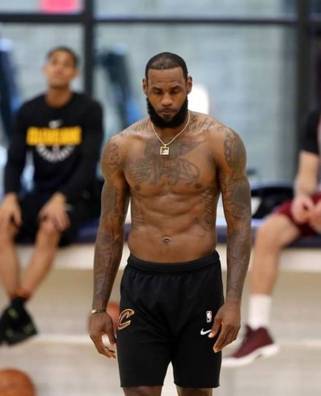 球的审判时 球的审判时